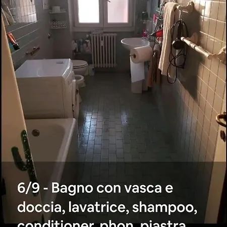 Big In Private Appartament, Close To The Station And Center Of Guest house *